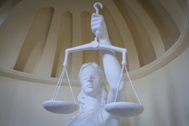 Судьба судьи Хахалевой неизвестна, а глава Краснодарского крайсуда покинет пост Антон Балашов