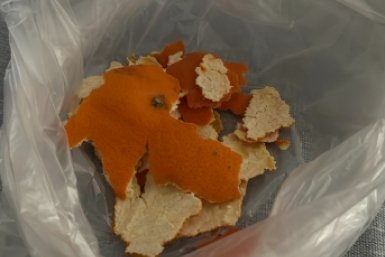Мандариновые корки заливаю водой - настоящая находка для дома: зимний лайфхак умных хозяек ИА KrasnodarMedia