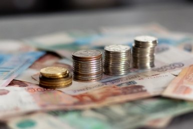 ВТБ: в феврале россияне сохранили тренд на накопления Илья Аверьянов