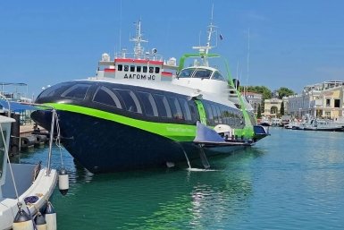 В Сочи суда на подводных крыльях &quotКомета&quot продлили до конца октября Пресс-служба администрации Сочи