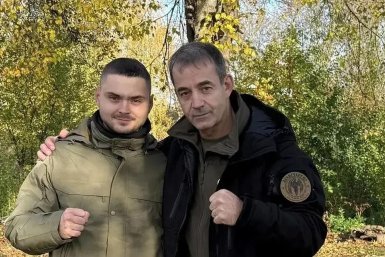 Дмитрий Певцов поблагодарил кубанскую семью за сына-участника СВО, спасшего иконы