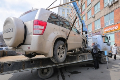 Пошел к врачу – прощайся с авто: &quotэвакуаторный беспредел&quot творится у сочинских поликлиник Антон Балашов