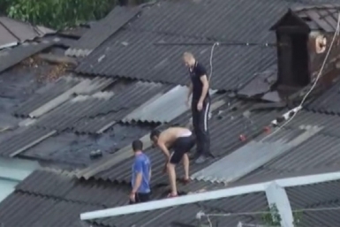 Продолжают ликвидировать последствия непогоды коммунальщики в Краснодарском крае  Кадр из видео, снятого &quotКубань 24&quot